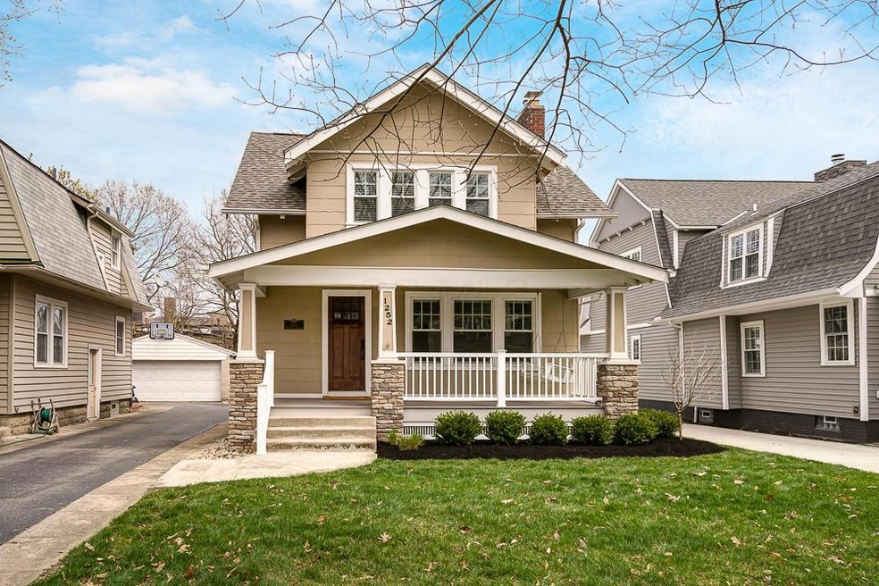 1252_Broadview_-1 (1)