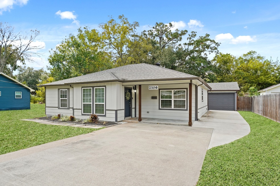 For Rent $2,300/month