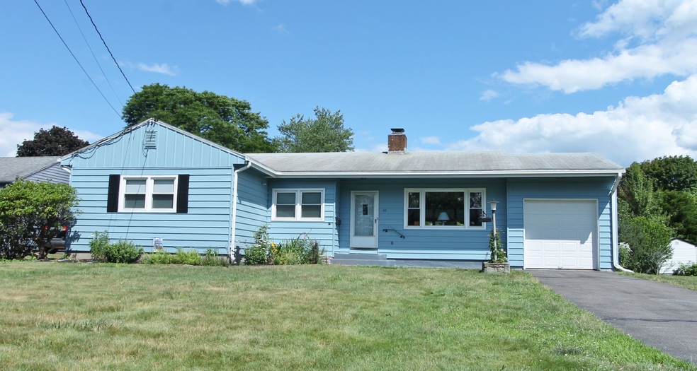 50 Knollwood Rd, Newington, CT 06111 - photo 1