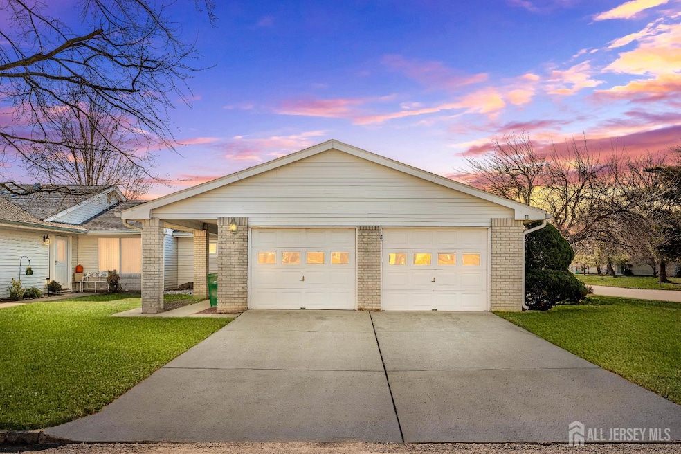 801B Pompton Rd unit B, Monroe Township, NJ 08831 - photo 1