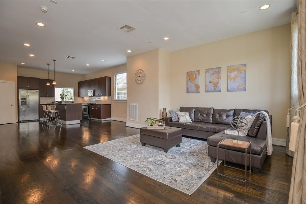 Welcome to 4723 Caroline Street, Houston