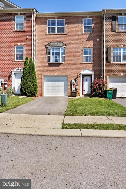 429 Channing Dr, Chambersburg, PA 17201 - photo 1