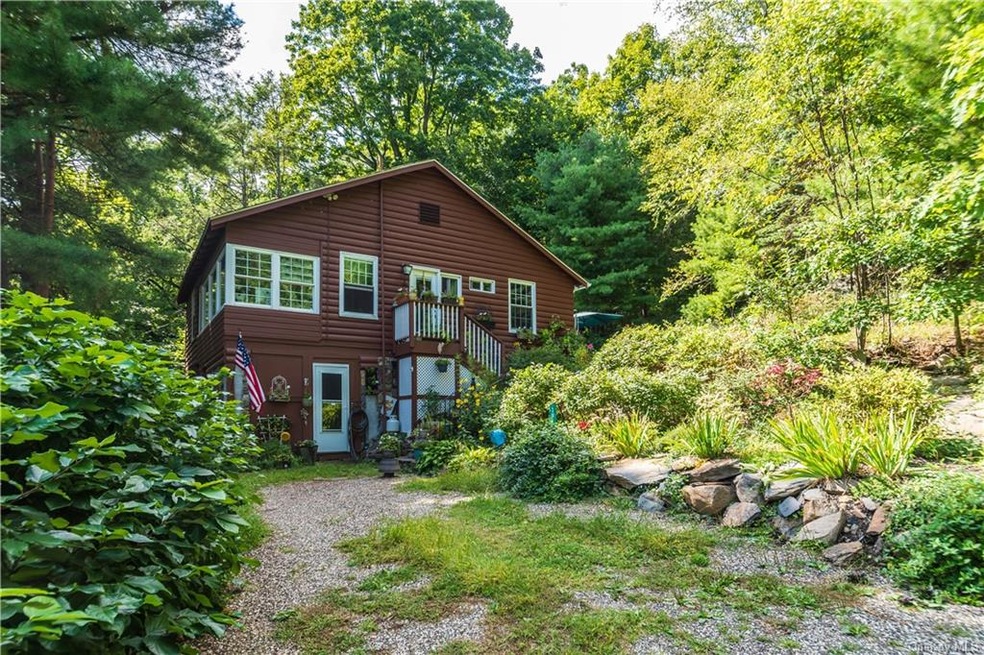 194 Brook Trail, Greenwood Lake, NY 10925 - photo 1