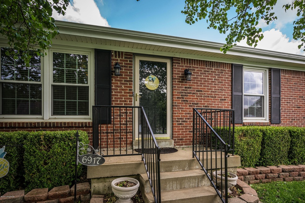 6917 Beard Ct, Louisville, KY 40228 - photo 1