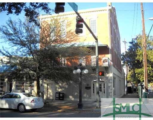 124 W Liberty St unit D, Savannah, GA 31401 - photo 1
