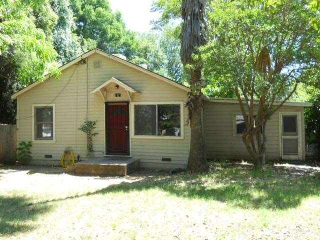 Front view, 1417 W. 7th St, Chico