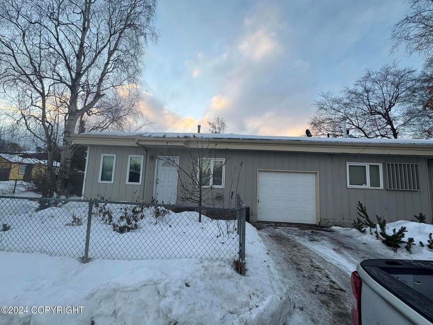 1900 W 32nd Ave unit A, Anchorage, AK 99517 - photo 1