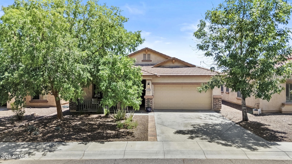 5303 W Hackamore