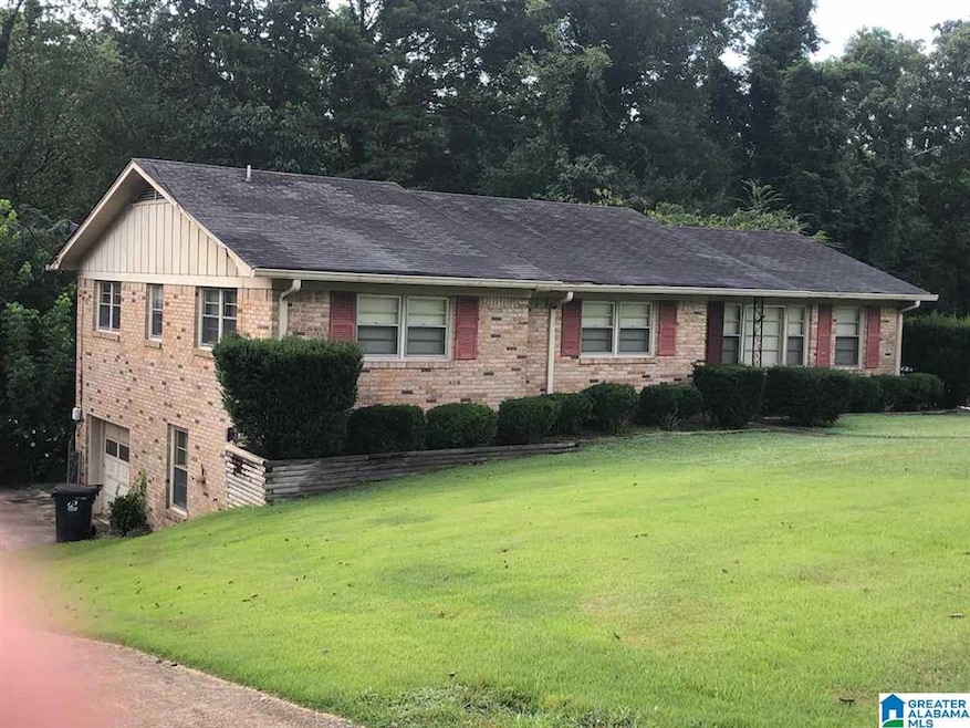 2805 2nd St NW, Center Point, AL 35215 - photo 1