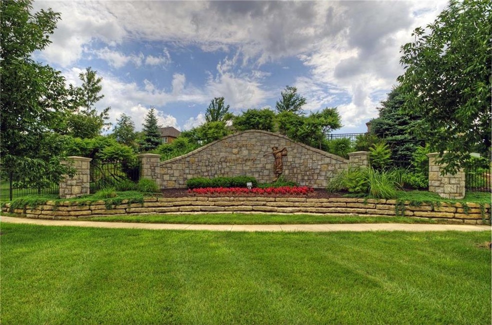 6712 Apache Dr, Shawnee, KS 66226 - photo 1