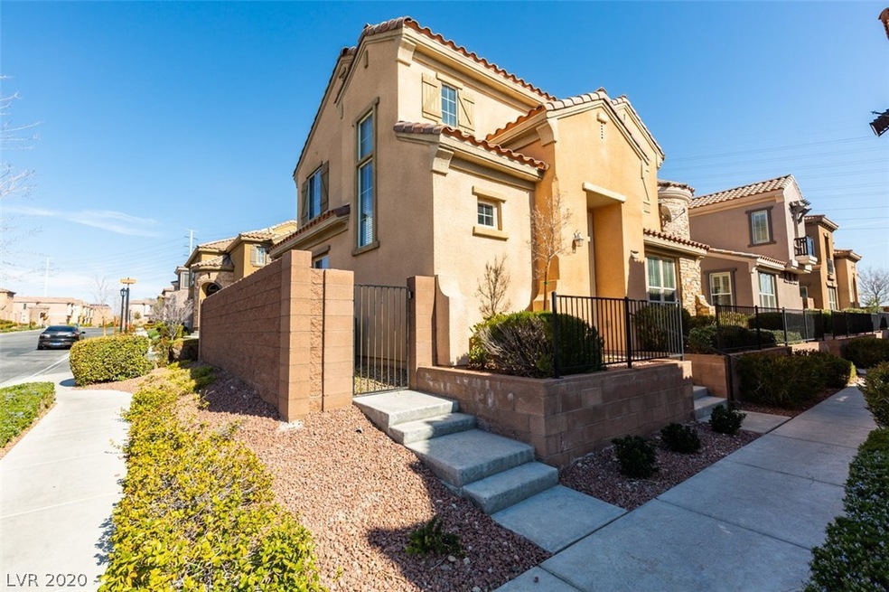 2322 Malaga Peak St, Las Vegas, NV 89135 - photo 1