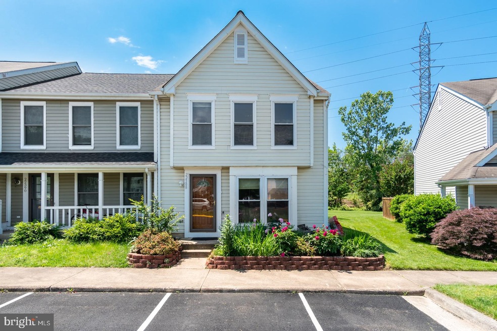 22388 Stablehouse Dr, Sterling, VA 20164 - photo 1