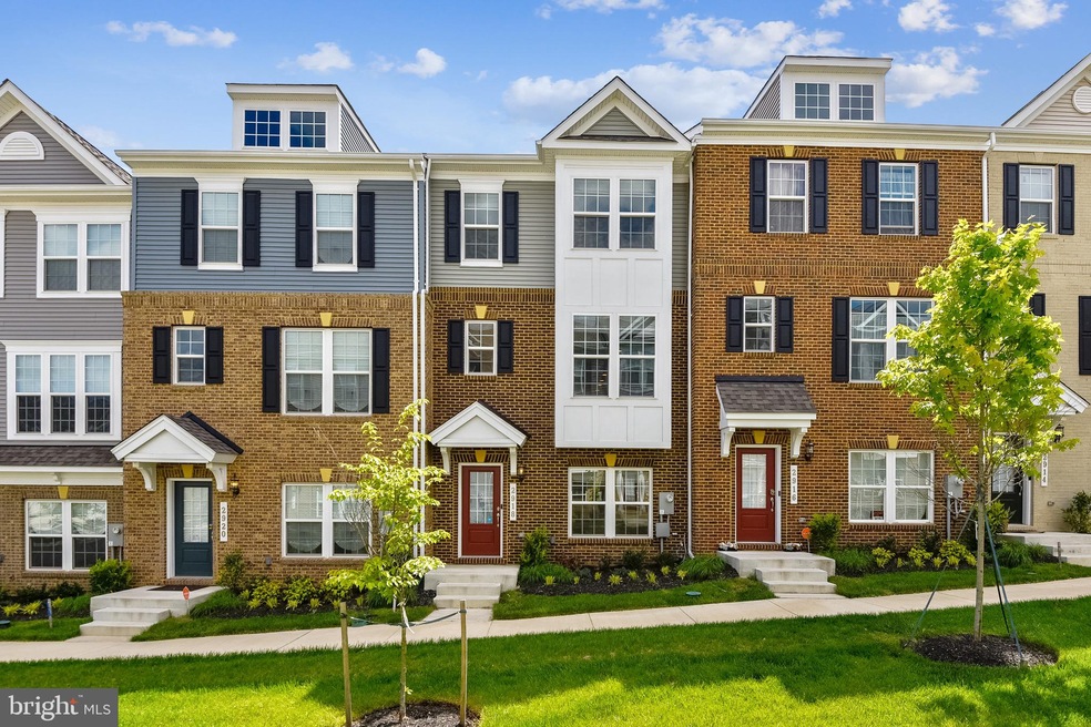 2918 Pinebrook Rd, Landover, MD 20785 - photo 1