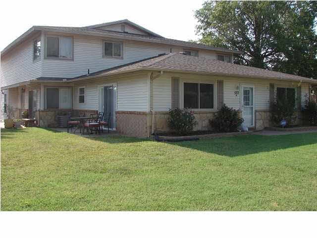 Front of 533 S Paula