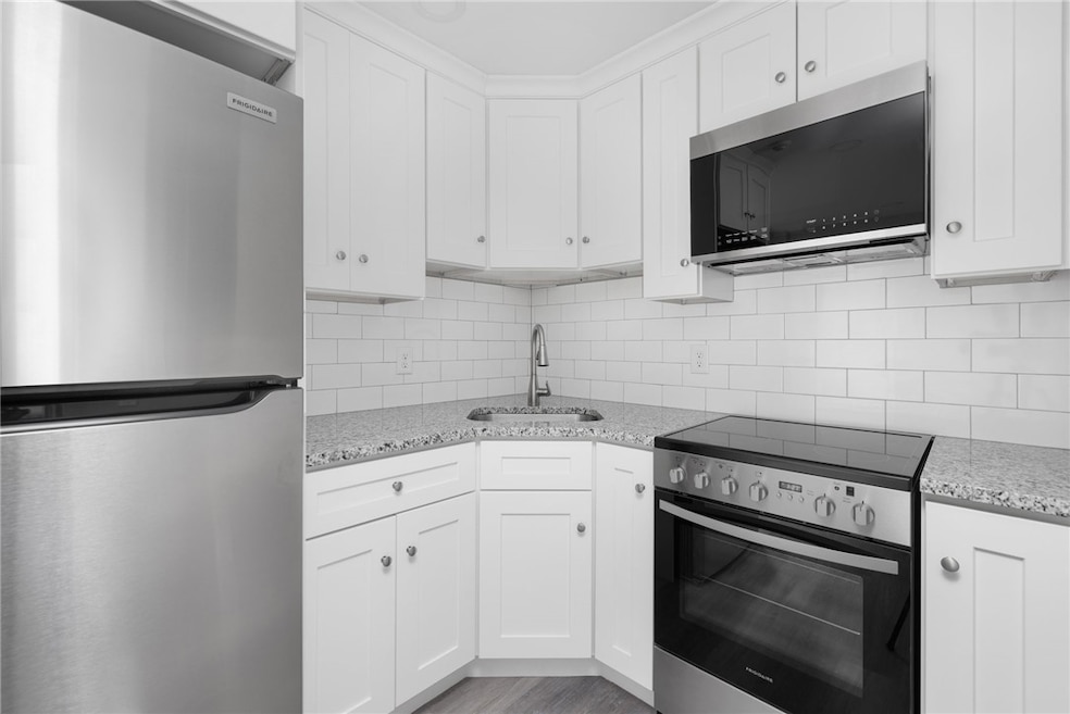 66 Jefferson Ave unit 1R, Pawtucket, RI 02860 - photo 1