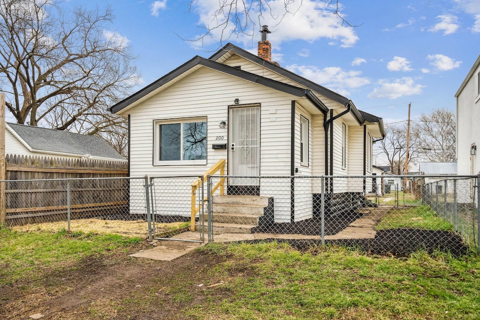 3-web-or-mls-200-schultz-ave