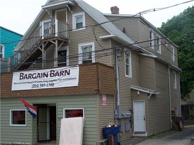 185 Willow St unit 2FRNT, Waterbury, CT 06710 - photo 1