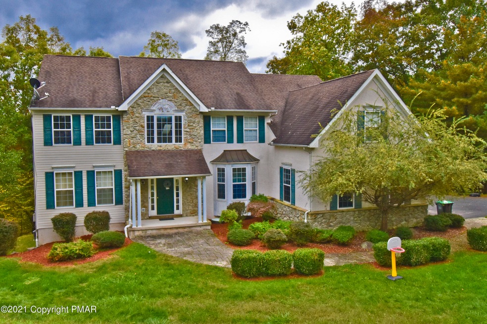 6510 Azure Ct, East Stroudsburg, PA 18301 - photo 1