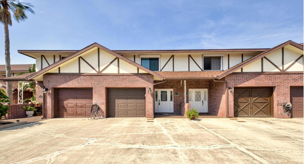 2430 Carriage Ct unit 3, Indialantic, FL 32903 - photo 1