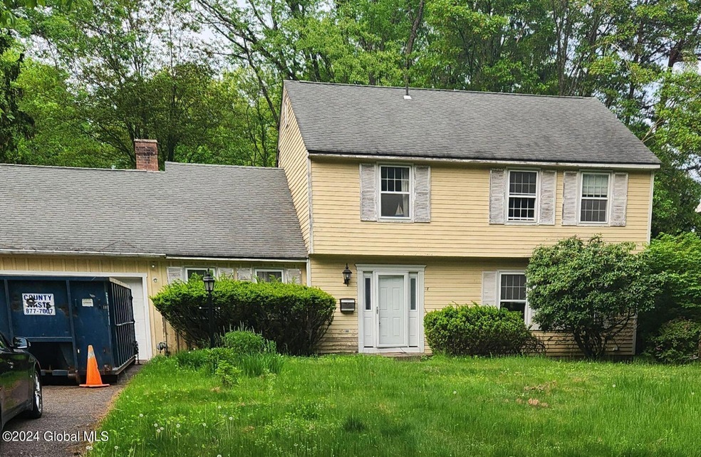 18 Carriage Rd, Delmar, NY 12054 - photo 1