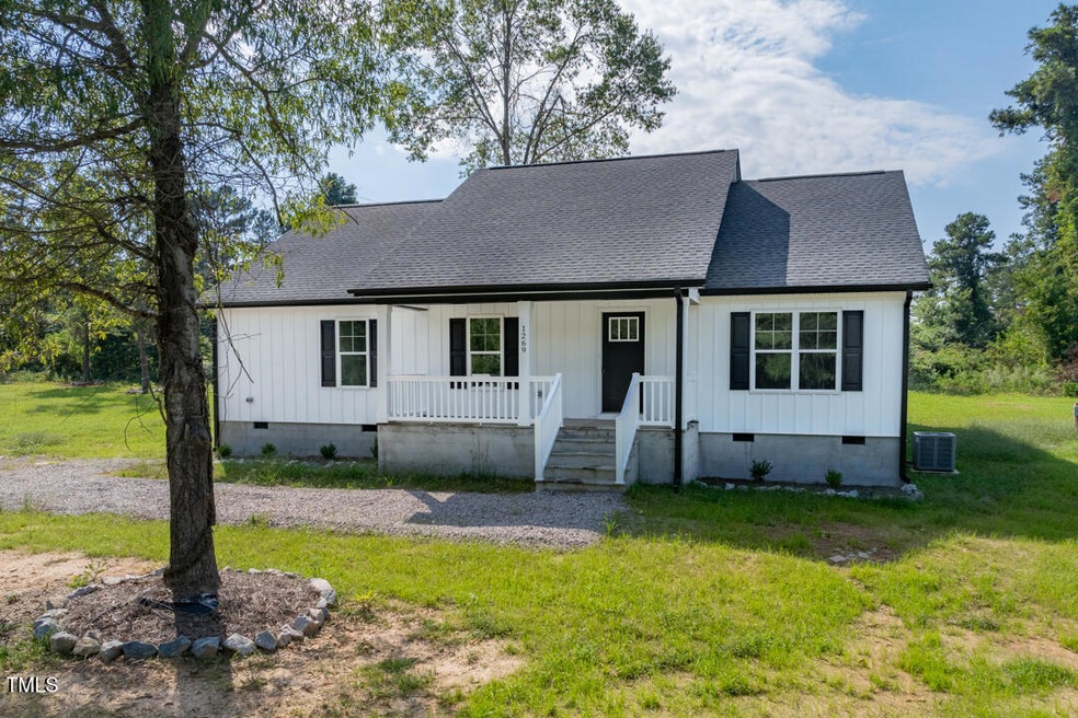 1269-Roanoke-Chapel-Rd-38
