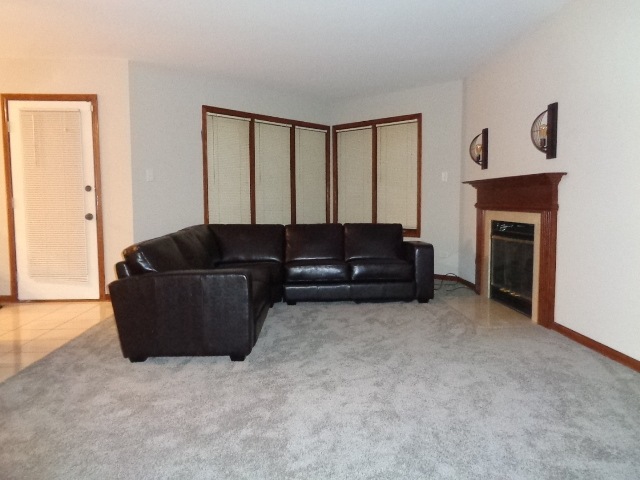 3601 Roberts Ct unit 1, Hazel Crest, IL 60429 - photo 1
