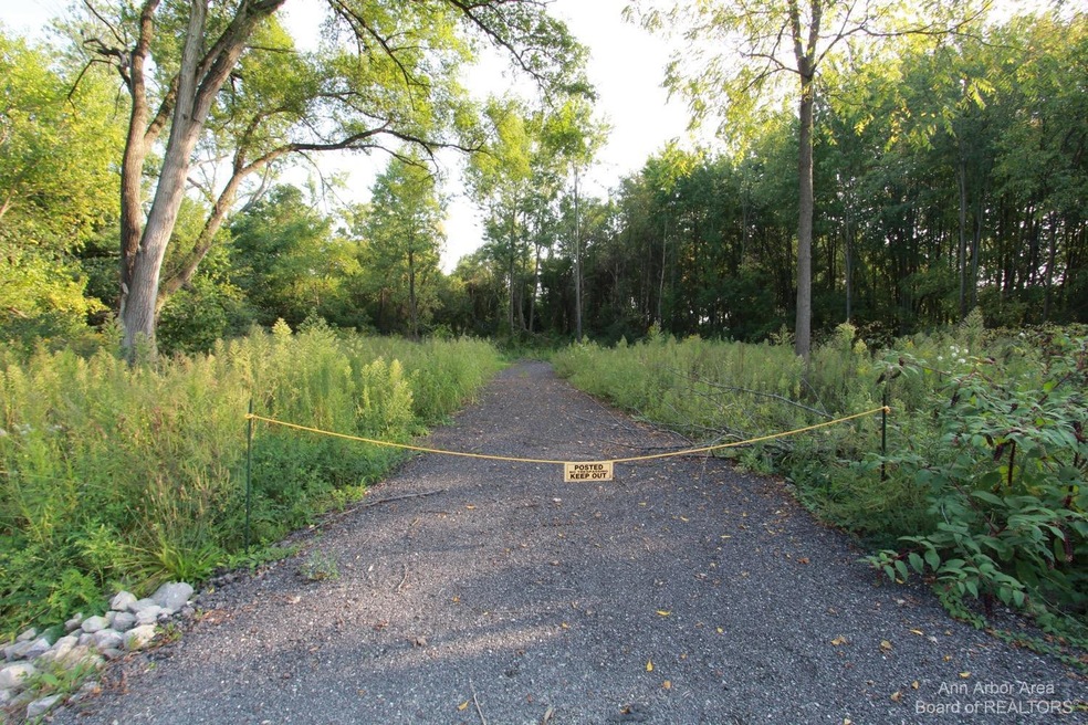 Sold $33,500 • Co-Listing Agent