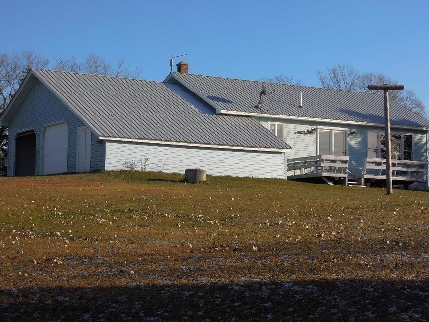 323 Bangor Road! Great location!
