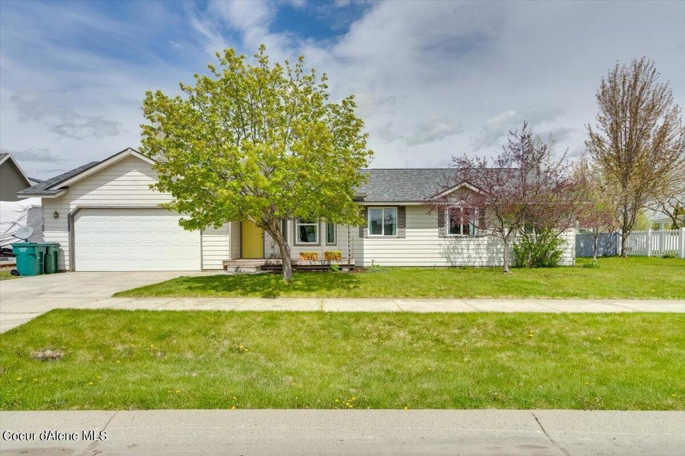 8545 W California St, Rathdrum, ID 83858 - photo 1