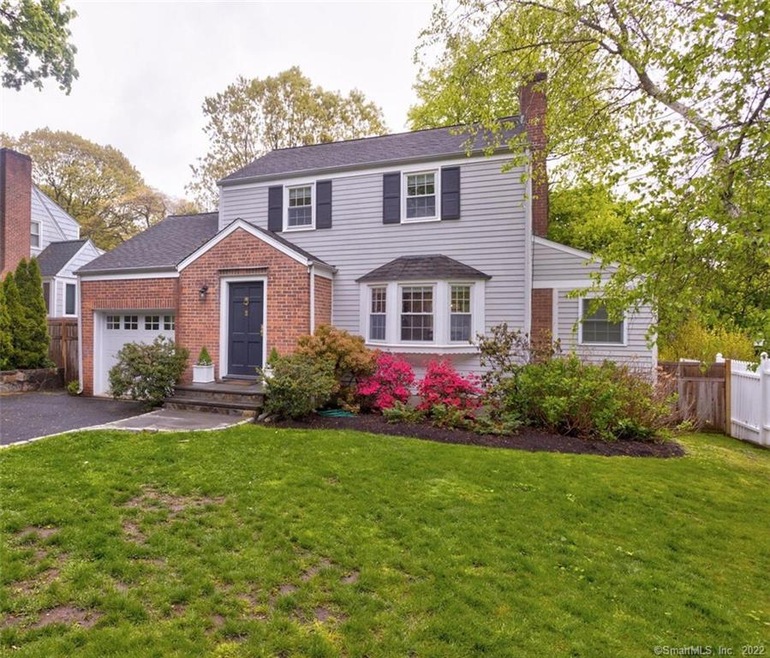 31 Kane Ave, Stamford, CT 06905 - photo 1