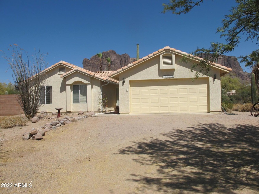 1 front view of 5368 Mining Camp St, AJ