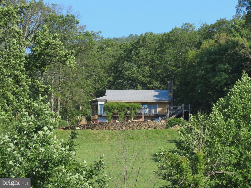 140 Horseshoe Hollow Ln, Washington, VA 22747 - photo 1