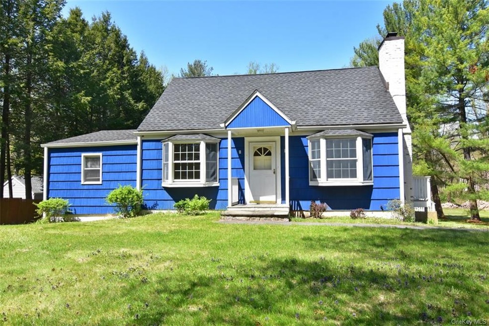 19 Limestone Rd, Armonk, NY 10504 - photo 1