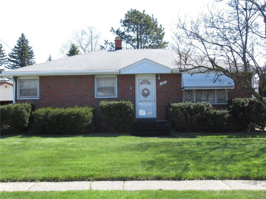 1271 Moll St, North Tonawanda, NY 14120 - photo 1