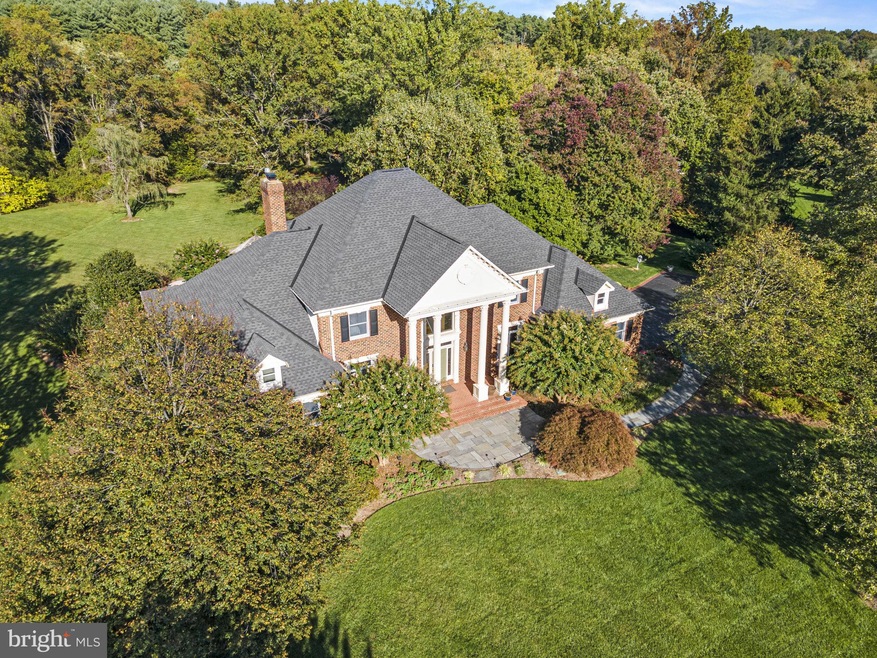 40863 Robin Cir, Leesburg, VA 20175 - photo 1