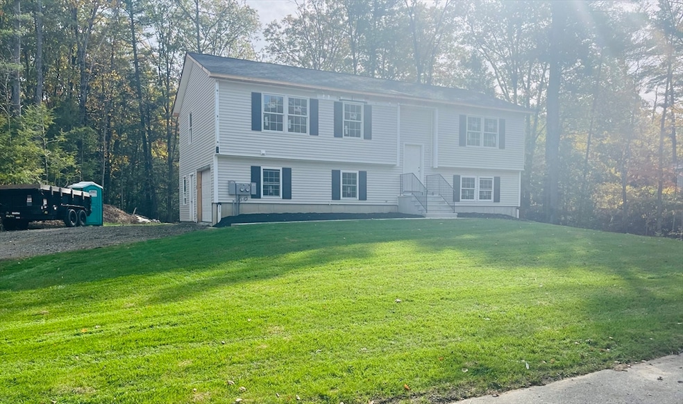 104 Hilltop Dr unit 2, Southbridge, MA 01550 - photo 1