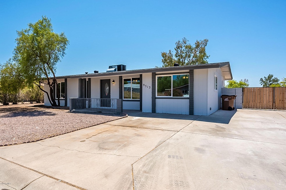 9513 E Dallas St, Mesa, AZ 85207 - photo 1