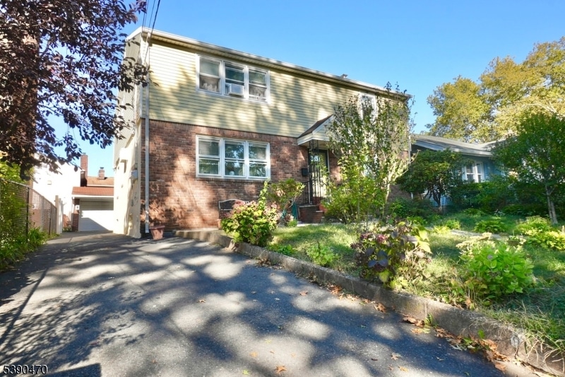 333 Montclair Ave unit 335, Newark, NJ 07104 - photo 1