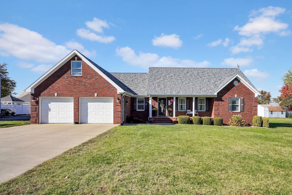 158 Park St, Clay, KY 42404 - photo 1
