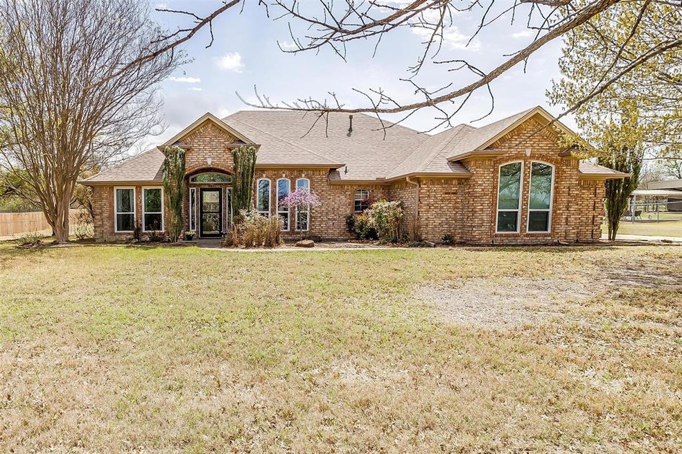 3118 Cimmarron Rd, Weatherford, TX 76087 - photo 1