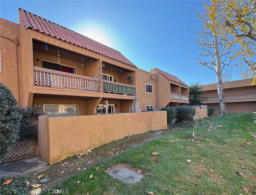 Backside of unit backing to green belt