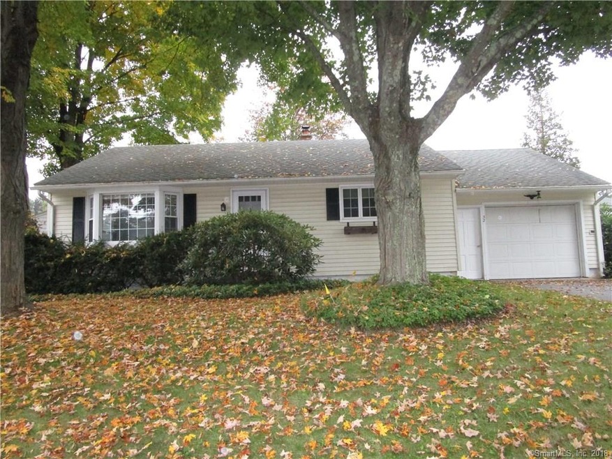 32 Thompson Dr, Torrington, CT 06790 - photo 1