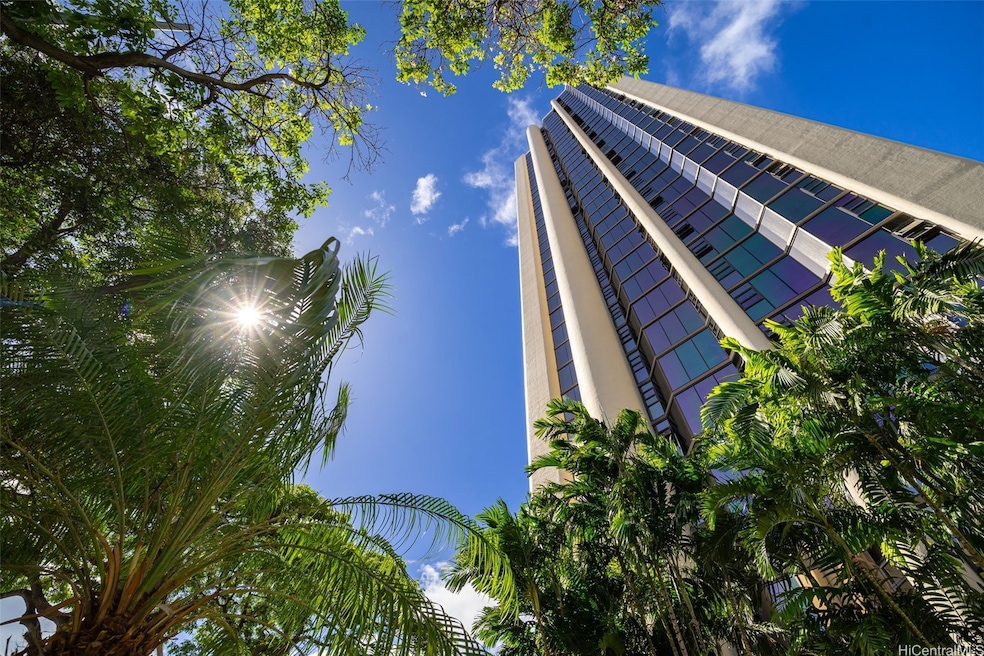 Hale Kaheka unit 3405, Honolulu, HI 96814 - photo 1