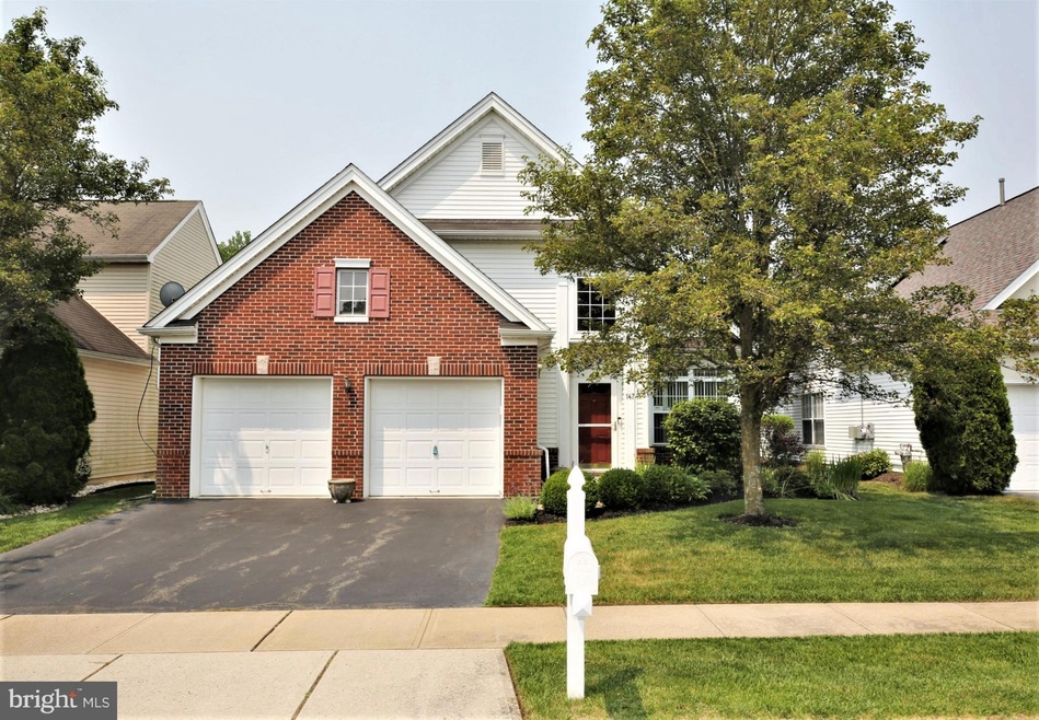 147 Tunicflower Ln, Princeton Junction, NJ 08550 - photo 1