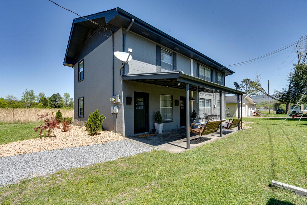 03-136 Hickey Cir-3