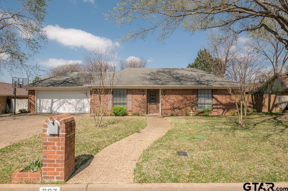 607 607 Becky Dr, Tyler, TX 75703 - photo 1