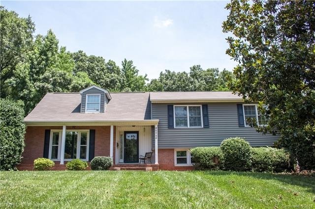 1416 Paddock - Great Big house on a Great Big Lot 