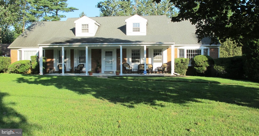 121 Devon Rd, Cinnaminson, NJ 08077 - photo 1