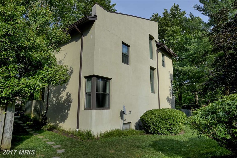 5589 Vantage Point Rd, Columbia, MD 21044 - photo 1