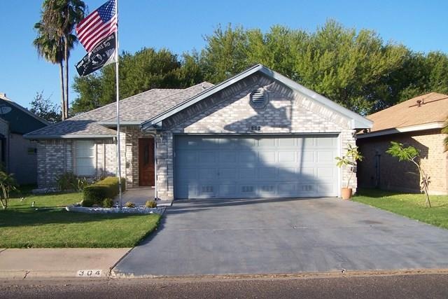 304 Diana Dr, Alamo, TX 78516 - photo 1